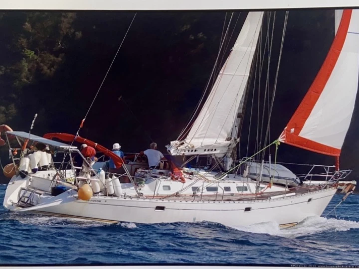 Barca a vela a noleggio a Locmariaquer al miglior prezzo