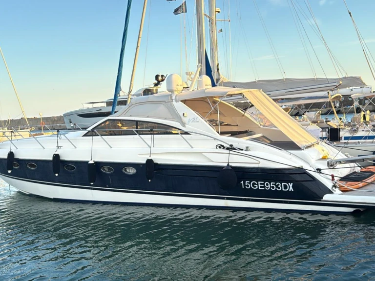 Noleggio Barca a motore con o senza skipper Princess a Ponza