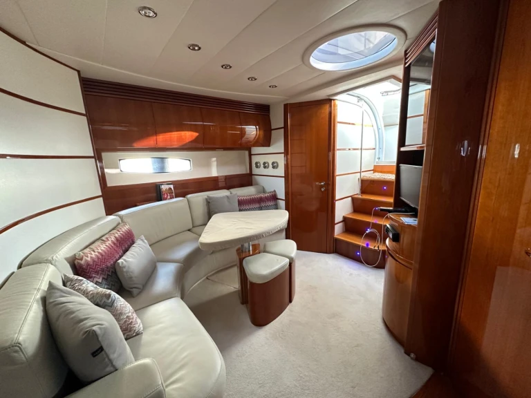 Noleggio Barca a motore a Porto Rotondo – Pershing Pershing 50