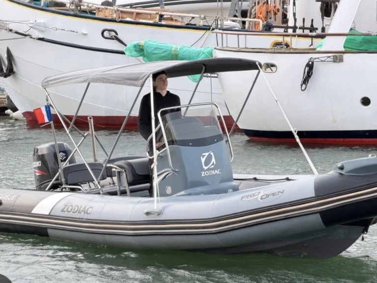 Noleggio barche Cavalaire-sur-Mer economico Pro Open 650