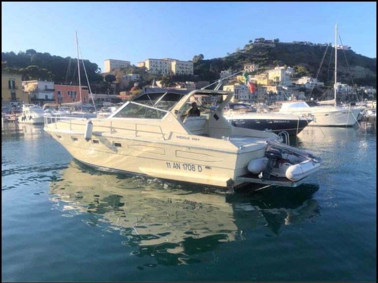 Noleggio barche Napoli economico 42