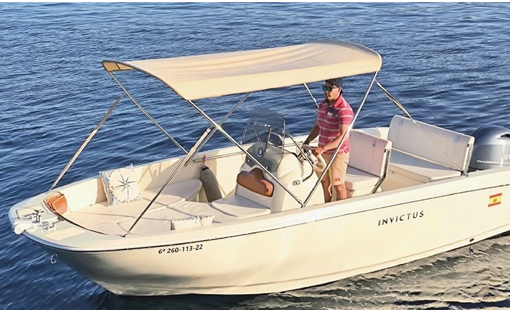 Noleggio a Club Nàutic Santa Ponsa – Invictus  FX 190 su SamBoat