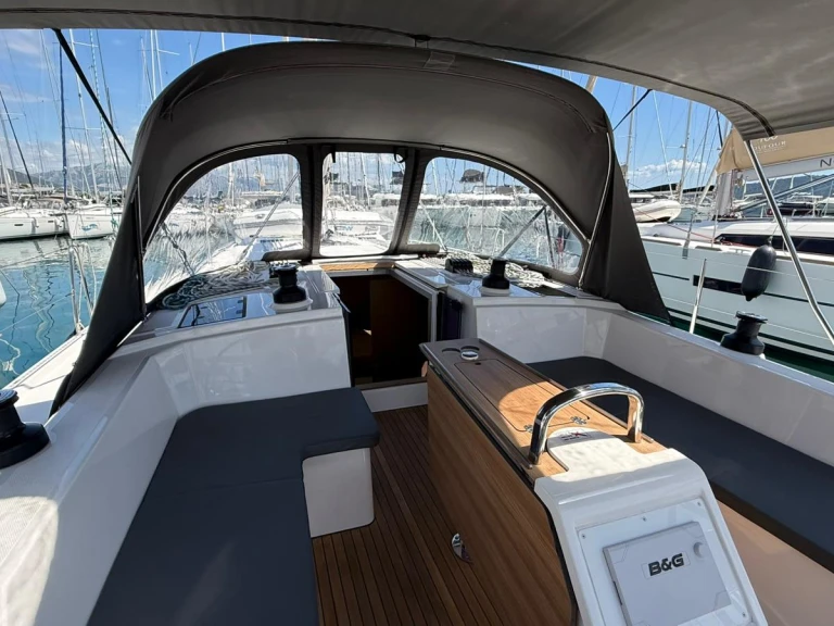 Noleggio Barca a vela Bavaria con patente nautica