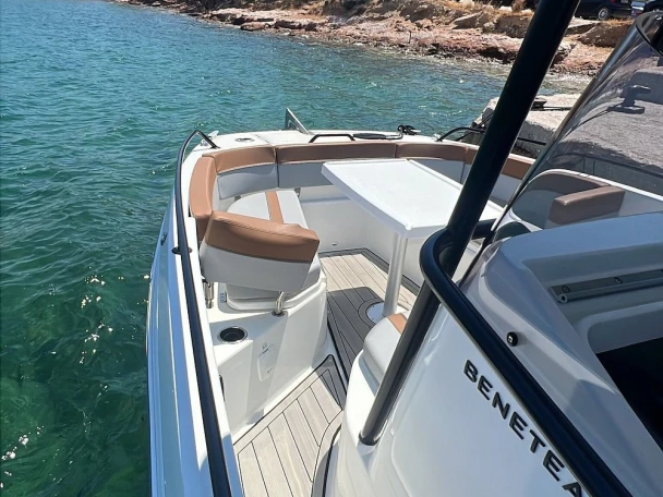 Bénéteau Beneteau MY Flyer 8 da affittare a  Palaiá Fókaia