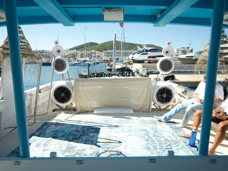 Noleggio barche Marina Botafoch economico Golondrina