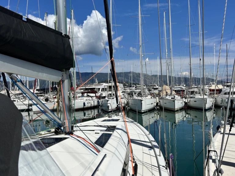 Noleggio Barca a vela con o senza skipper Bénéteau a Gouviá