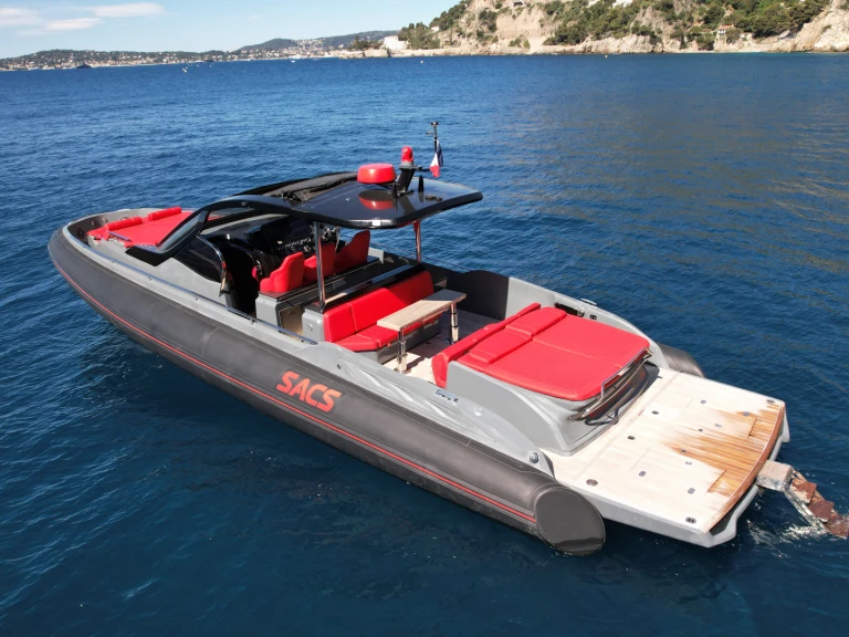 Barca a motore a noleggio a Beaulieu-sur-Mer al miglior prezzo