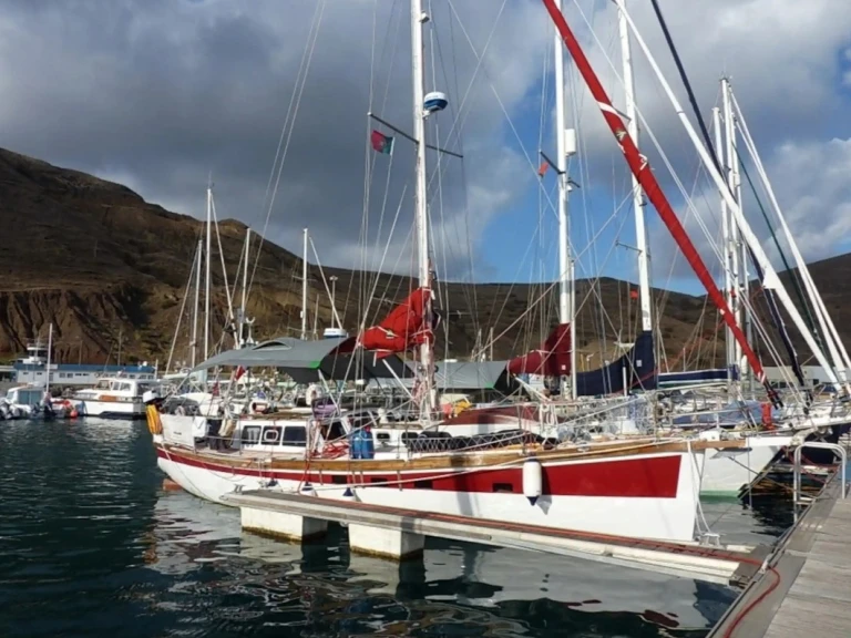 Noleggio barche Yes Haliotis 38  a La Rochelle su Samboat
