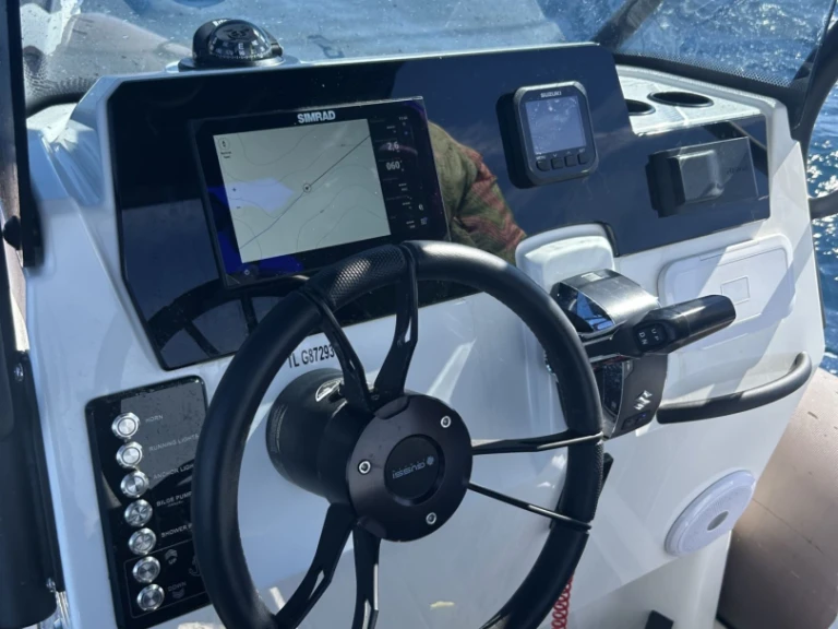 Noleggiare una Brig Eagle Brig 650 Eagle a Villefranche-sur-Mer