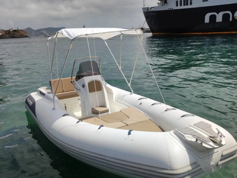 Noleggio a Ponza – Kardis Kardis Fox 570 su SamBoat