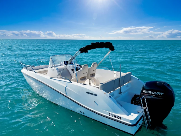 Noleggio barche Le Cap d'Agde economico Activ 675 Open