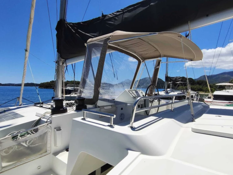 Noleggio a Perigiali – Lagoon Lagoon 450 F su SamBoat
