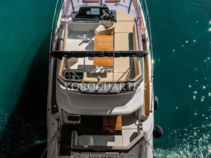 Yacht di lusso a noleggio a Punat al miglior prezzo