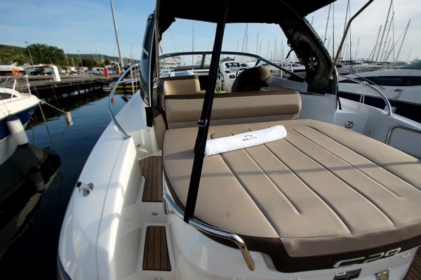 Noleggio barche Bavaria Bavaria S29 a Punat su Samboat
