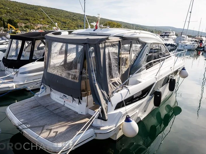 Yacht di lusso a noleggio a Punat al miglior prezzo