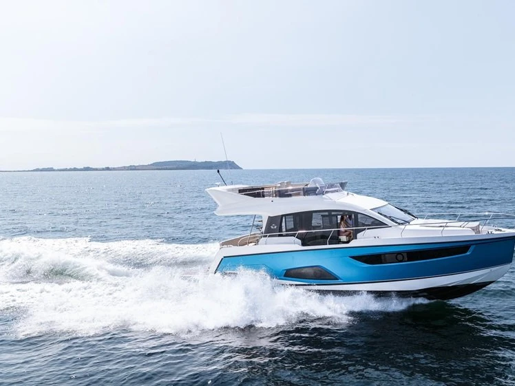 Noleggio a Punat – Sealine Sealine F430 su SamBoat