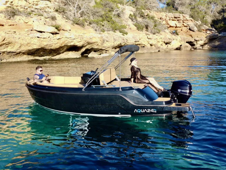 Noleggio Barca a motore con o senza skipper Mareti a San Antonio Port