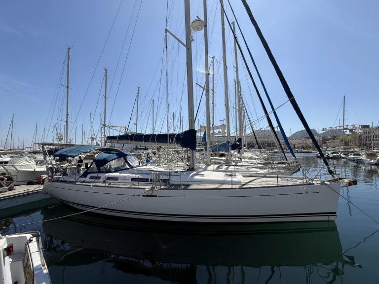 Barca a vela a noleggio a Francia al miglior prezzo