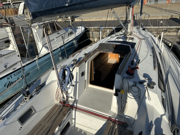 Noleggio Barca a vela con o senza skipper Kirie a La Grande-Motte