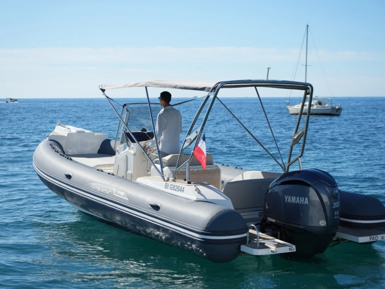 Capelli Tempest 775 da affittare a  Golfe-Juan