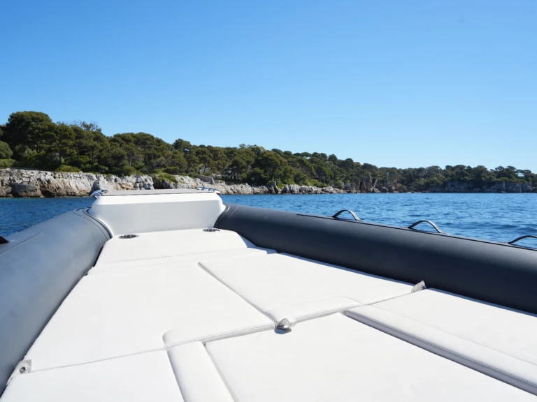 Lomac Gran Turismo 10.5 da affittare a  Cannes