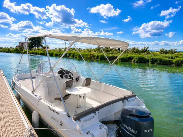 Noleggio barche Jeanneau Cap Camarat 5.5 CC Serie 2 Style a Palavas-les-Flots su Samboat
