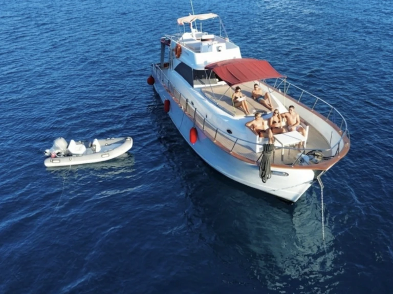 Azimut Custom da affittare a  Bodrum