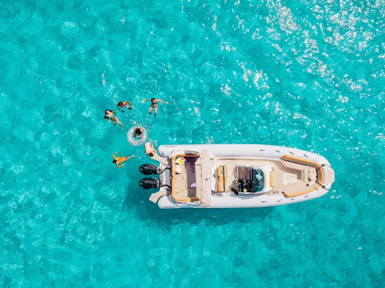 Noleggio Gommone Zodiac con patente nautica