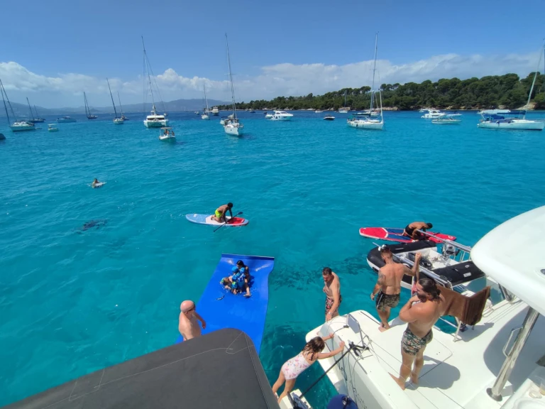 Noleggio Barca a motore a Cannes – Lagoon Lagoon 40 Motor Yacht