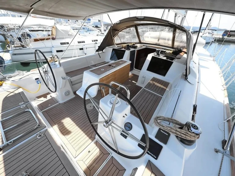 Dufour Dufour 460 Grand Large da affittare a  Zaravecchia (Biograd)