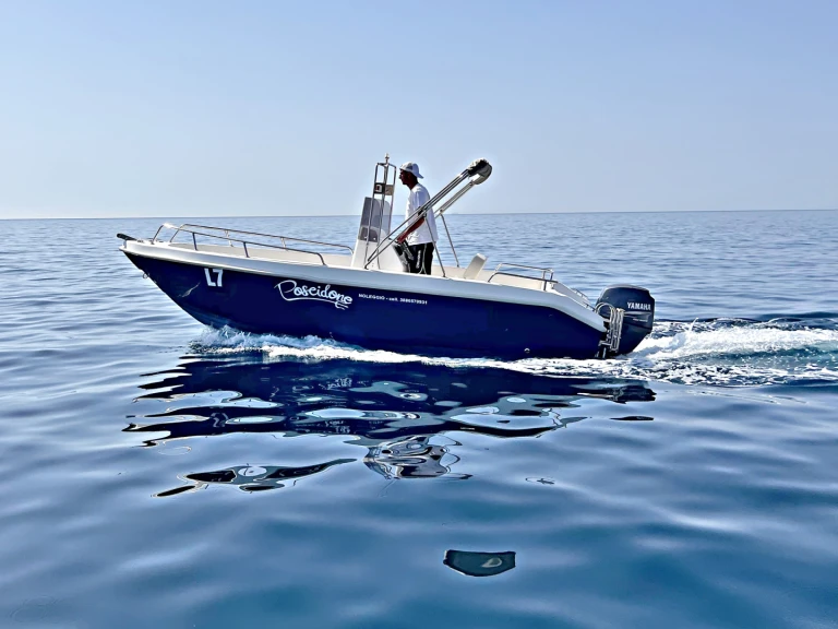 Noleggio a Andrano – Lazzari 565 su SamBoat