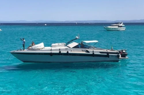 Noleggiare una Baia baia 50 a Porto Rotondo