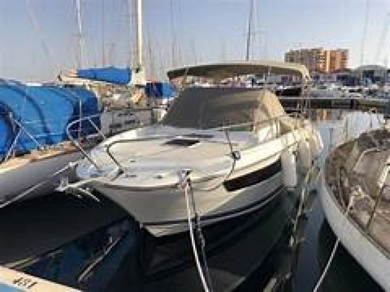 Noleggio Barca a motore Jeanneau con patente nautica