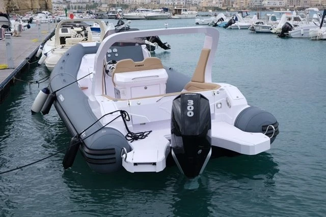 Noleggio barche Italboats STHINGER 28 GT a Hyères su Samboat