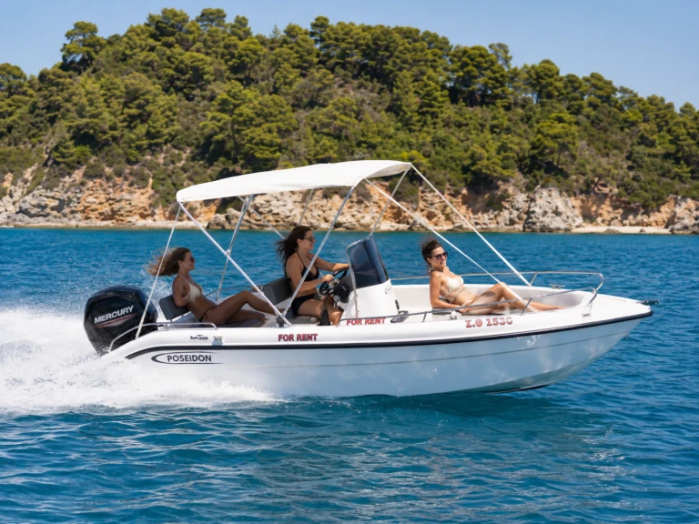 Noleggiare una Poseidon Blu Water 170 a Skiathos