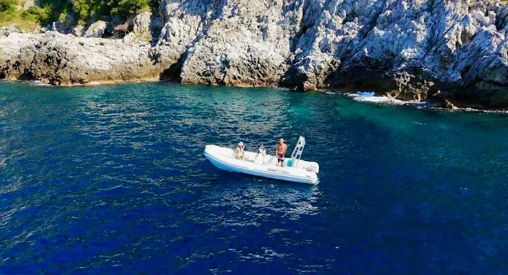 Selva Open Line D 5.7 da affittare a  Praiano