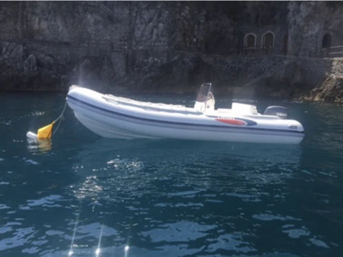 Noleggiare una Selva Open Line D 5.7 a Praiano