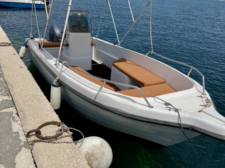 Noleggiare una marinco Sail 5.30 a Zante