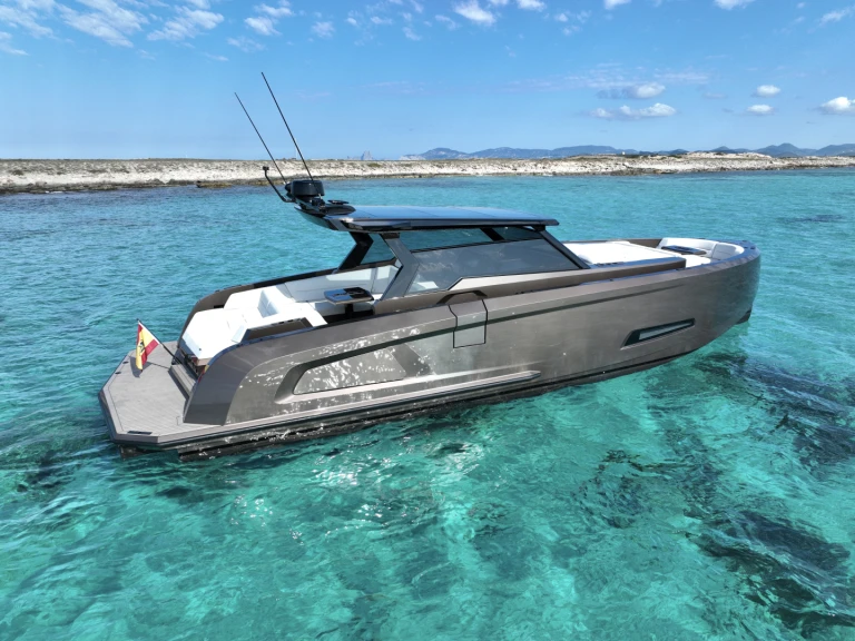 Noleggio Barca a motore a Ibiza Town – Vanquish VQ 45