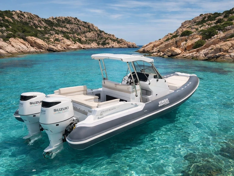 Noleggio barche Joker Boat Clubman 30 a Cannigione su Samboat
