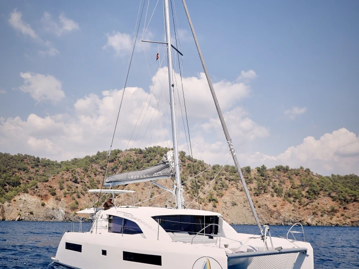 Noleggio barche Tivat economico Leopard 40