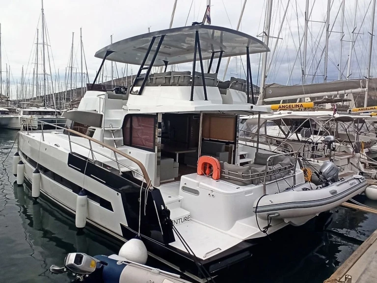 Noleggio Barca a motore a Zaravecchia (Biograd) – Bali Bali 4.3 MY