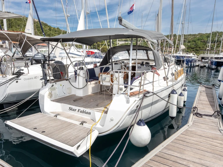 Noleggiare una Bavaria Cruiser 40 a Primošten
