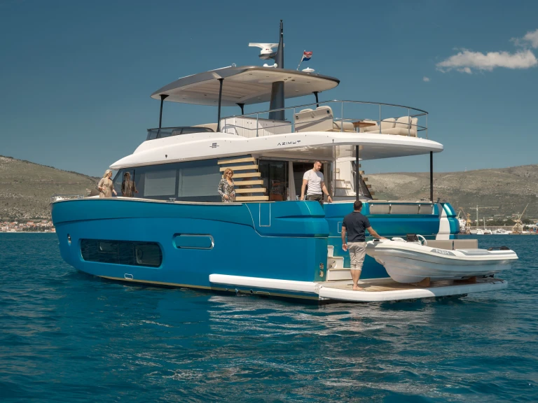Noleggio Yacht di lusso a Podstrana – Azimut Azimut Magellano 66
