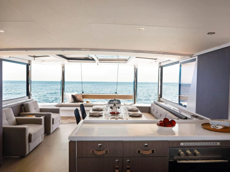 Noleggio Catamarano Bali con patente nautica