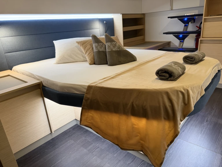 Noleggio Catamarano con o senza skipper Fountaine Pajot a Seget Donji