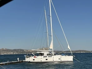 Barca a vela a noleggio a Lefkáda al miglior prezzo