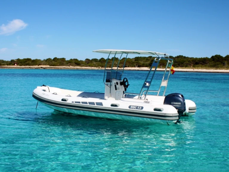 Noleggio Gommone Colzani-Ricambi con patente nautica