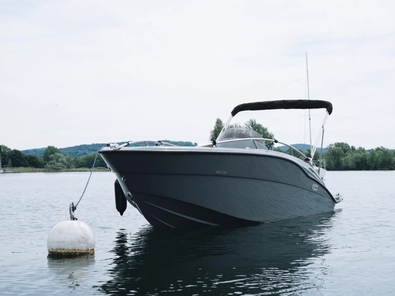 Noleggio Barca a motore con o senza skipper Clear a Angera
