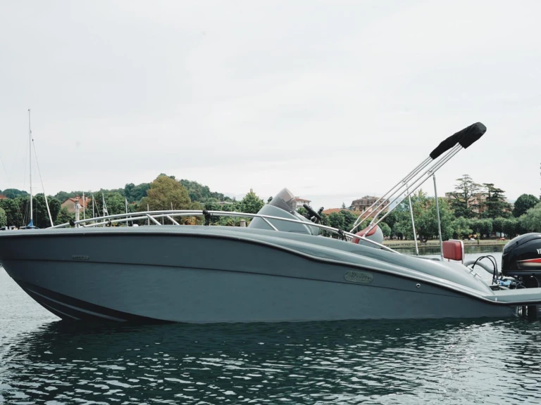 Noleggio barche Clear Aries Open L a Angera su Samboat